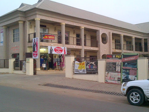 I Dot I Plaza, Narayi High Cost, Kaduna, Nigeria, Park, state Kaduna