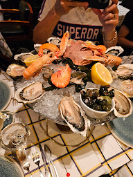 Photo n°38 de Marius et Janette à Paris ()