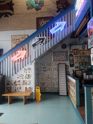 Tattoo Shop «True Blue Tattoo», reviews and photos, 607 Red River St, Austin, TX 78701, USA