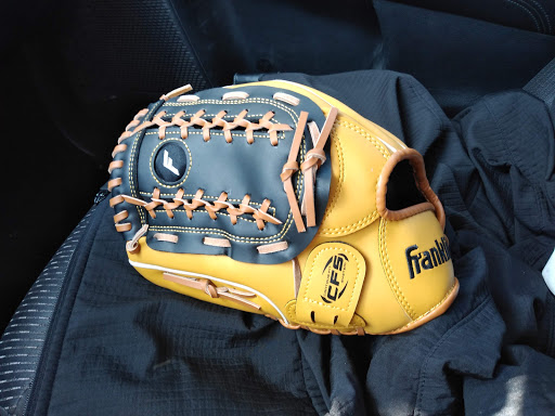 Sporting Goods Store «Play It Again Sports», reviews and photos, 4868 W 190th St, Torrance, CA 90503, USA