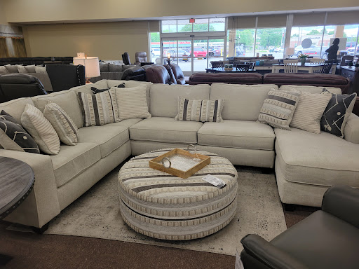 Furniture Store «Cleos Furniture & Mattress», reviews and photos, 225 W Oak St, Conway, AR 72032, USA