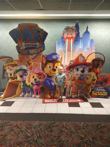 Movie Theater «AMC Showplace Schererville 16», reviews and photos, 875 Deer Creek Dr, Schererville, IN 46375, USA