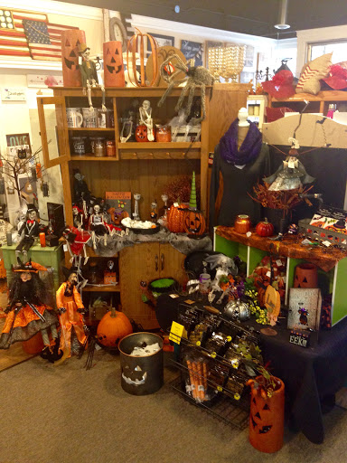 Pharmacy «Montross Pharmacy/Gift Shop/Fountain», reviews and photos, 120 N 1st Ave, Winterset, IA 50273, USA