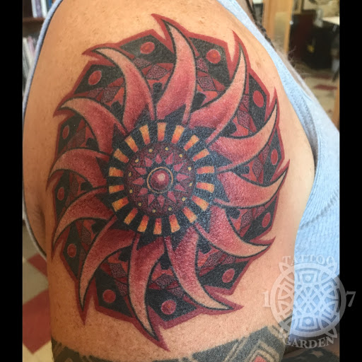 Tattoo Shop «Tattoo Garden», reviews and photos, 5205 S 2nd Ave, Everett, WA 98203, USA