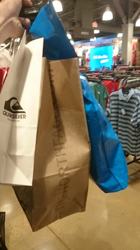 Sportswear Store «Columbia Sportswear Outlet Store at Premium Outlets in Orlando», reviews and photos, 4971 International Dr, Orlando, FL 32819, USA