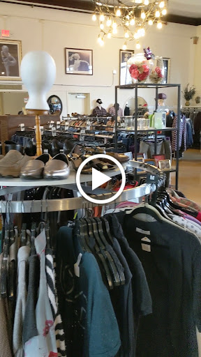 Clothing Store «Shwop», reviews and photos, 5239 SE Woodstock Blvd, Portland, OR 97206, USA