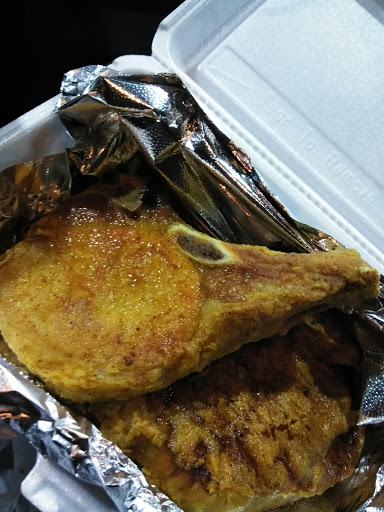 Liquor Store «Victory Liquor & Food Store», reviews and photos, 16200 W Warren Ave, Detroit, MI 48228, USA