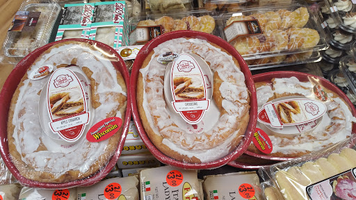 Supermarket «VC Fresh Marketplace», reviews and photos, 7300 Highland Rd, Waterford Twp, MI 48327, USA