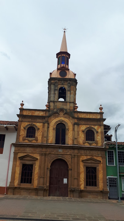 Iglesia Colonial El Carmen