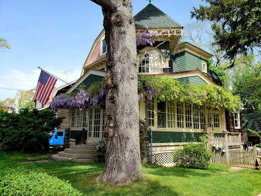 Park «Crocheron Park», reviews and photos, 214-41 34th Ave, Bayside, NY 11361, USA