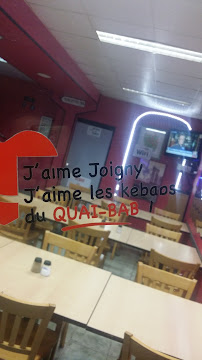 Atmosphère du Restaurant Le Quai Bab Resto Rapide à Joigny - n°4