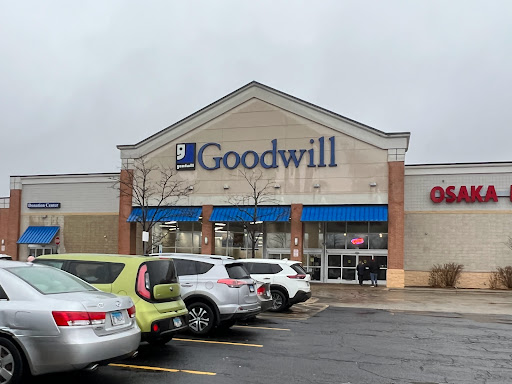 Thrift Store «Goodwill Store & Donation Center», reviews and photos, 123 S Weber Rd, Bolingbrook, IL 60490, USA