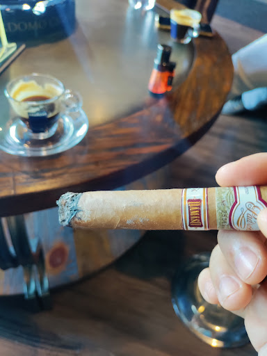 Tobacco Shop «Orange Cigar & More», reviews and photos, 278 Boston Post Rd, Orange, CT 06477, USA