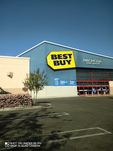 Electronics Store «Best Buy», reviews and photos, 3900 Sisk Rd B, Modesto, CA 95356, USA