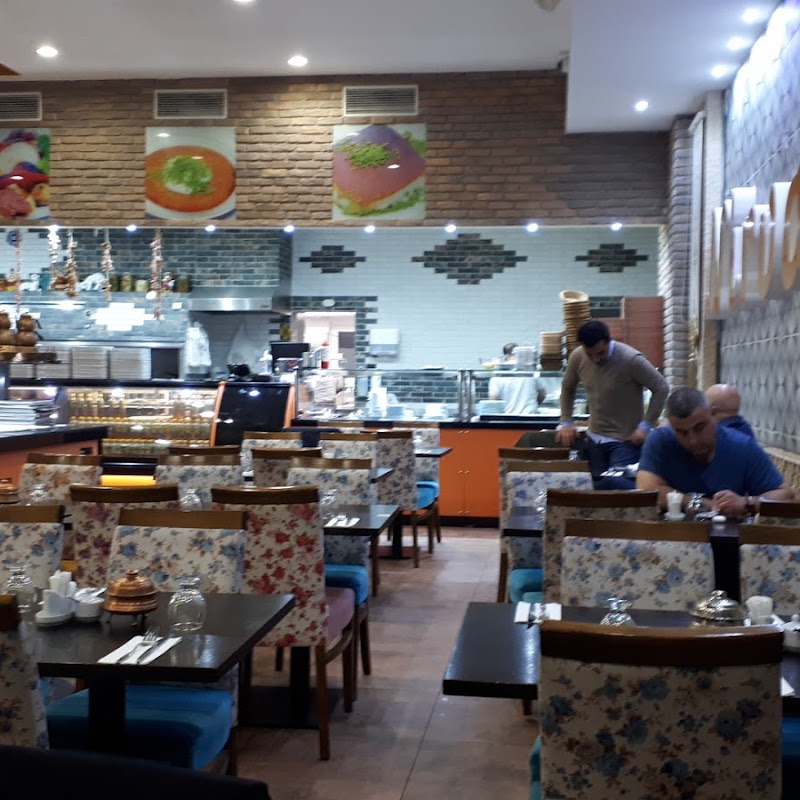 Nirvana Restaurant & Cafe