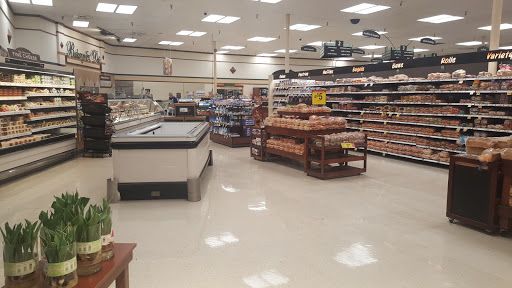 Grocery Store «Kroger», reviews and photos, 516 W 30th St, Connersville, IN 47331, USA