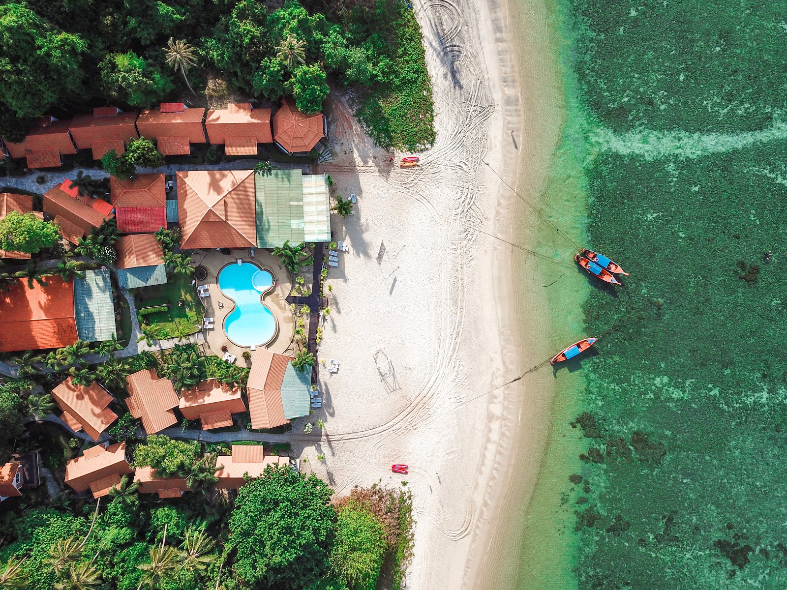 Zdjęcie Koh Adang Resort Beach - dobre miejsce przyjazne zwierzętom domowym na wakacje