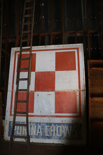 Animal Feed Store «Buchanan Cellers», reviews and photos, 855 NE 5th St, McMinnville, OR 97128, USA