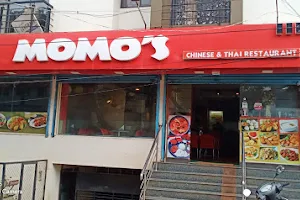 MOMO's Chinese And Thai Restaurant image