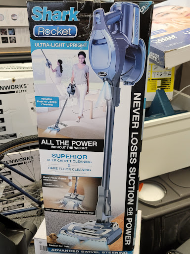 Pawn Shop «Pay More Pawn», reviews and photos, 7380 Oswego Rd, Liverpool, NY 13090, USA