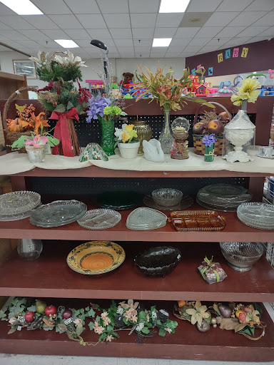 Thrift Store «We Care Thrift Store», reviews and photos, 420 Market St, Dayton, TN 37321, USA