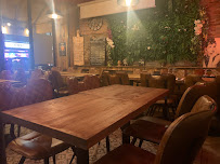 Atmosphère du Restaurant Le Sauveur à Levallois-Perret - n°8