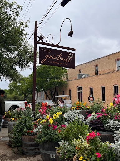 Tourist Attraction «Gruene Historic District», reviews and photos, 1601 Hunter Rd, New Braunfels, TX 78130, USA