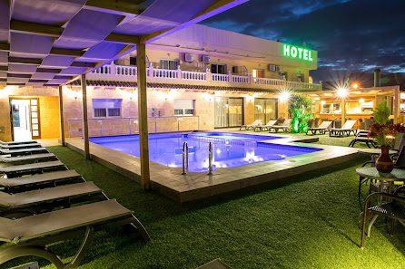 Hotel Noguera Ctra. Nacional 332, Km.154, Av. d'Europa, Nº 210, 03581 L'Albir, Alicante, España