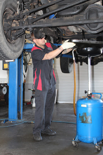 Auto Repair Shop «R & M Auto Repair Xperts», reviews and photos, 3190 E Sunset Rd C, Las Vegas, NV 89120, USA