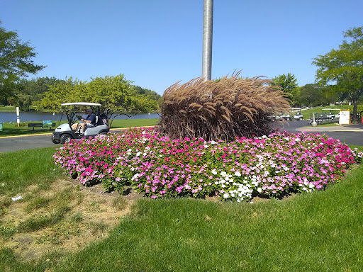 Golf Course «Twin Lakes Golf Course & Recreation Area», reviews and photos, 1200 E Lake Dr, Palatine, IL 60074, USA