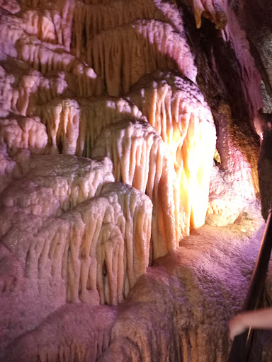 Resort «Smoke Hole Caverns», reviews and photos, 8290 N Fork Hwy, Cabins, WV 26855, USA