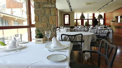 Topic Restaurant (Ordino) - Carrer Major, 21, AD300 Ordino, Andorra