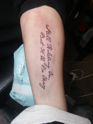 Tattoo Shop «Lucky Gal Tattoo & Piercing», reviews and photos, 1550 N Ankeny Blvd #102, Ankeny, IA 50023, USA