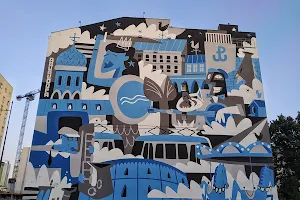 Aqualoopa Mural image