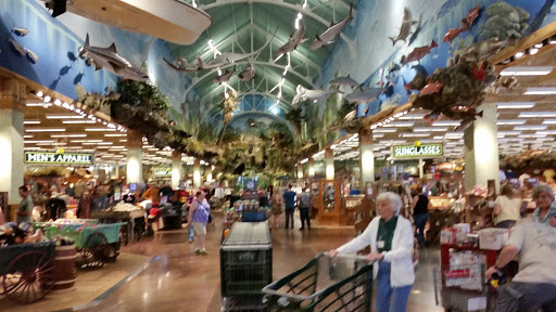 Sporting Goods Store «Bass Pro Shops», reviews and photos, 10501 Palm River Rd, Tampa, FL 33619, USA