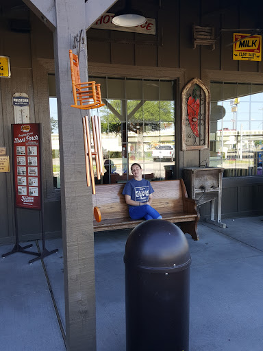 American Restaurant «Cracker Barrel Old Country Store», reviews and photos, 1301 League Line Rd, Conroe, TX 77304, USA