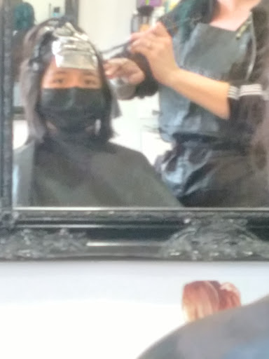 Beauty Salon «Beauty Lounge Salon», reviews and photos, 563 S 2nd Ave, Covina, CA 91723, USA