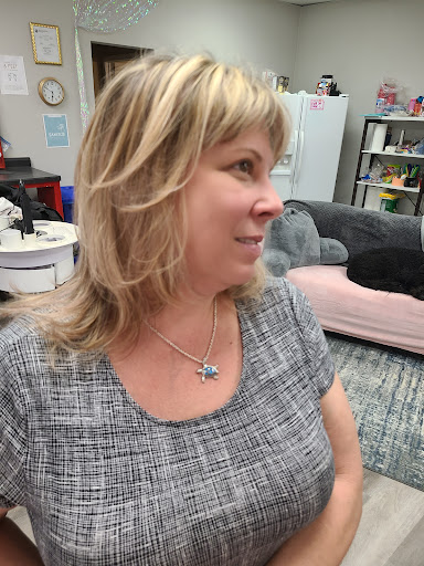 Beauty Salon «Serendipity Salon», reviews and photos, 309 S Hickory Dr, Bloomington, IN 47403, USA