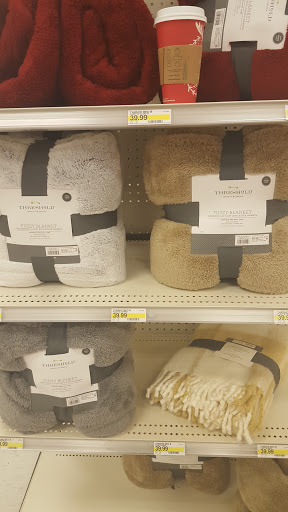 Department Store «Target», reviews and photos, 2705 Teller Rd, Thousand Oaks, CA 91320, USA