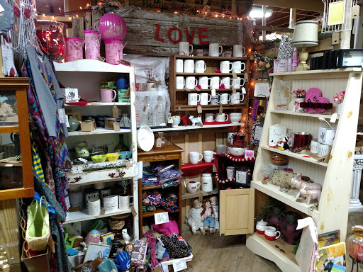 Gift Shop «Whistle Stop LLC», reviews and photos, 225 W Main St, Middletown, DE 19709, USA