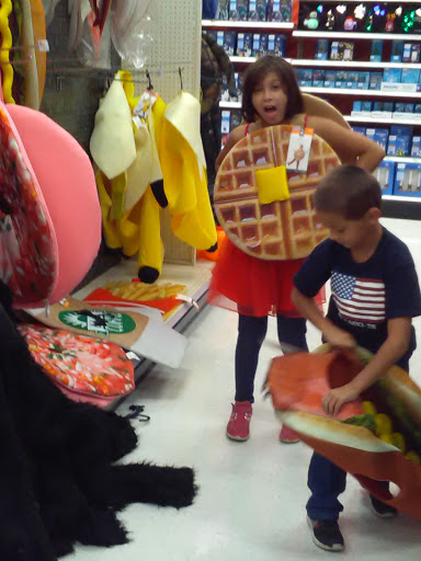 Department Store «Target», reviews and photos, 2421 Cranberry Hwy #110, Wareham, MA 02571, USA