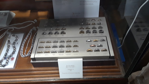 Jewelry Store «Your Jewelers», reviews and photos, 20 W Mulberry St, Lebanon, OH 45036, USA