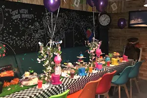 Mad Hatters Cupcakes & Tearoom image