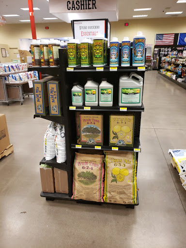 Animal Feed Store «Shoppers Supply», reviews and photos, 2880 S Alma School Rd, Chandler, AZ 85286, USA