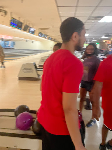 Bowling Alley «Novi Bowl Family Fun Center», reviews and photos, 21700 Novi Rd, Novi, MI 48375, USA