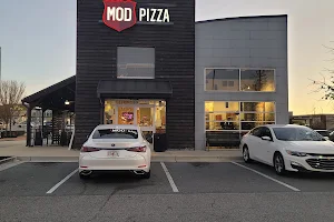 MOD Pizza image