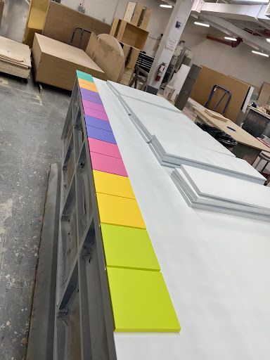 Thrift Store «Goodwill Industries Outlet Store & Donation Center», reviews and photos, 47-47 Van Dam St, Queens, NY 11101, USA