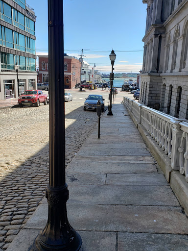 DVD Store «Bull Moose», reviews and photos, 151 Middle St, Portland, ME 04101, USA