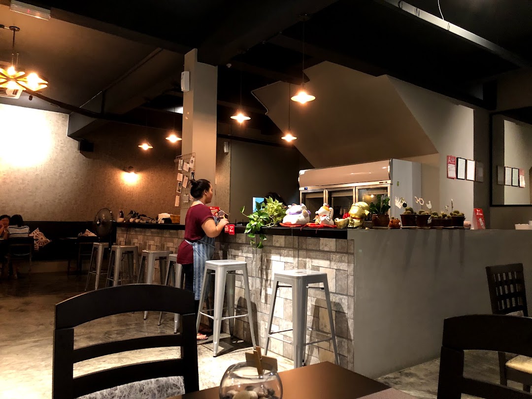 Maze Restaurant