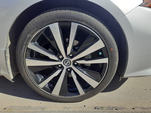 Tire Shop «Les Schwab Tire Center», reviews and photos, 1108 Market St, Colusa, CA 95932, USA